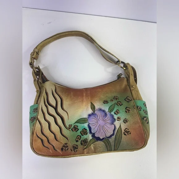 Great American Leatherworks Floral Buttery Leather Hobo Bag - Picture 4 of 8
